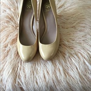 Vince Camuto Pumps